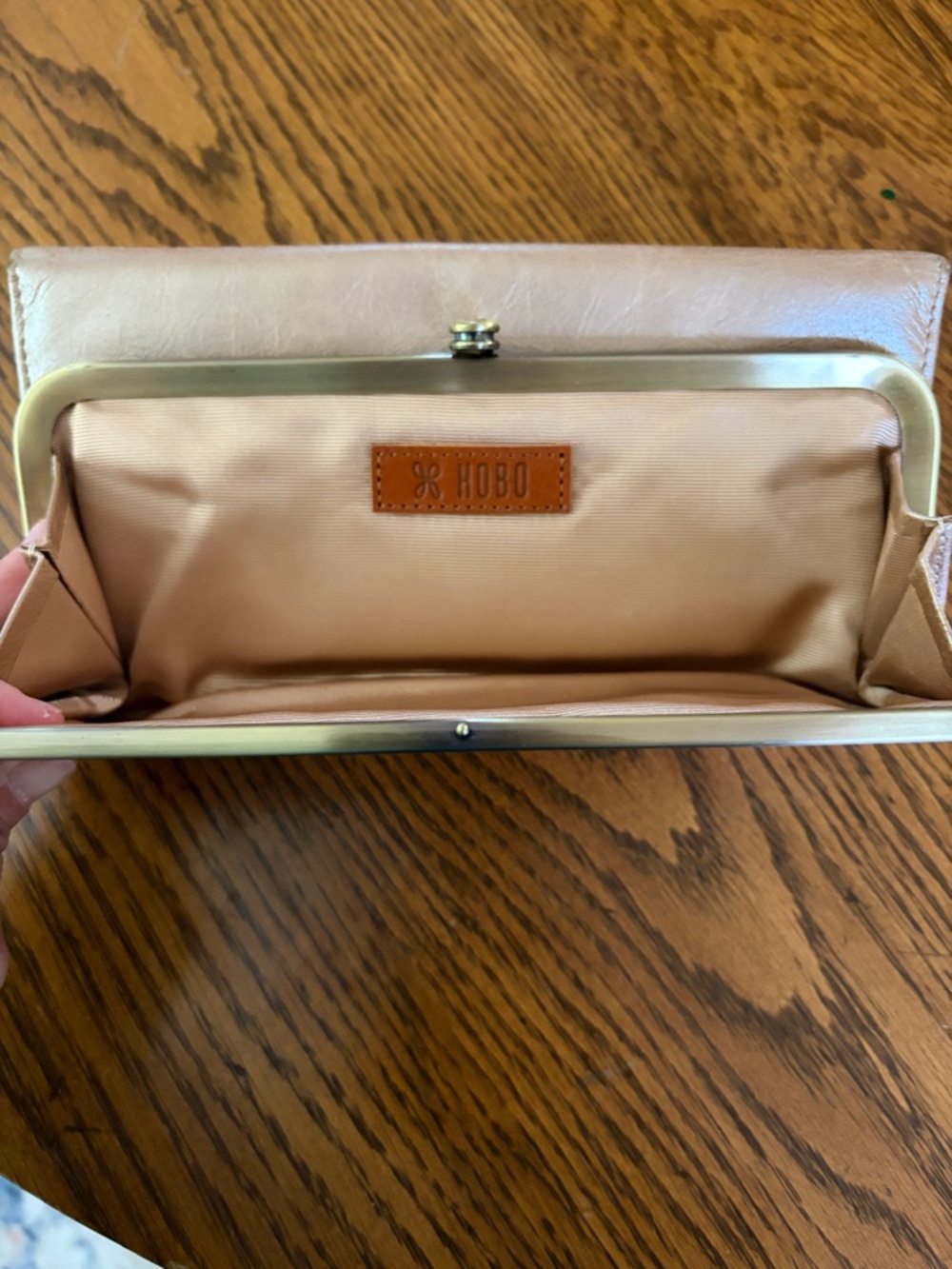Hobo Rachel clutch/wallet - Picture 4 of 4